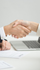 Implantação de condomínio com alinhamento entre partes